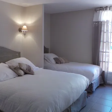 Bed & Breakfast Chateau Maravenne 3*