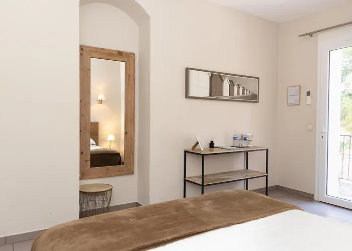 Chateau Maravenne 3* La Londe-les-Maures