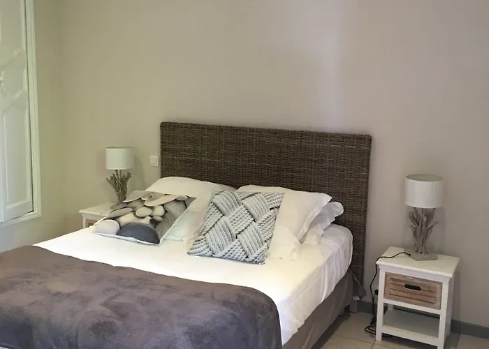 Chateau Maravenne 3*